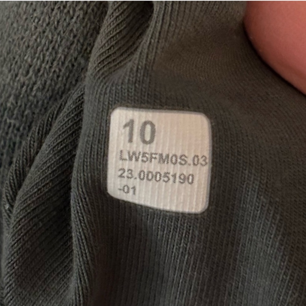 Lululemonn wide leg scuba pants size 10 SHORT